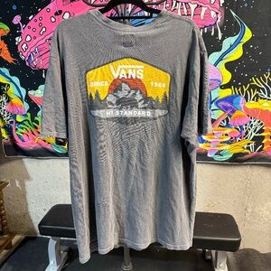 VANS Hi Standard Mountains Men’s Short Sleeved TShirt - Size XX